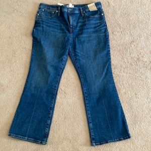 Madewell mid rose kick out jeans size 33